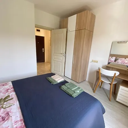 Lilia каваци, Appartement Sozopol